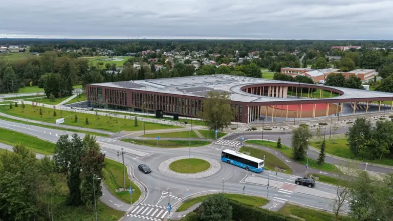 Saku valla bussiliinidel muutuvad septembrist sõiduplaanid